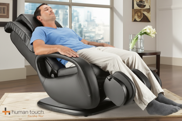 R8658L Massage Chair - Black and Gray